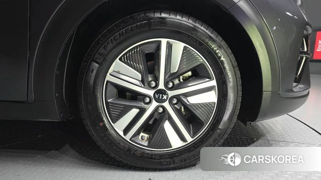 Kia The New Niro id 4410710 из Кореи 13