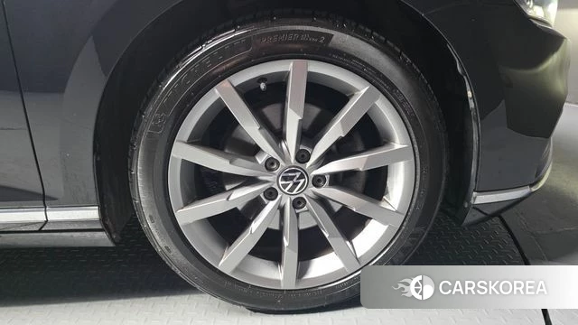 Volkswagen Passat GT (B8) id 4712376 из Кореи 13