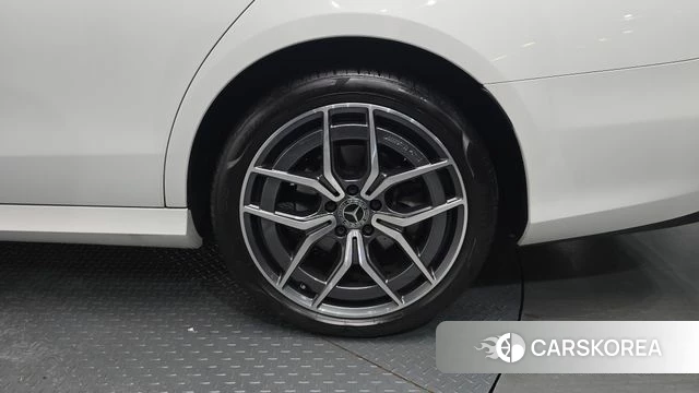 Mercedes-Benz E-Class W213 id 4618120 из Кореи 13
