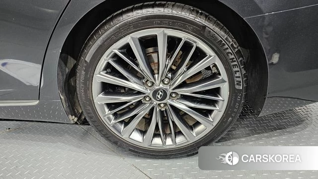 Hyundai Grandeur IG id 4459371 из Кореи 13