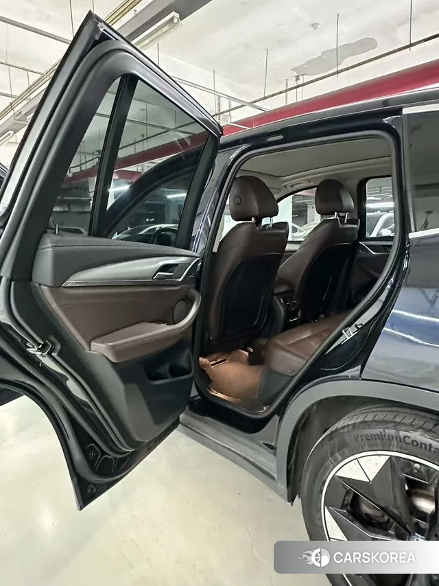 BMW iX3 id 4257222 из Китая 13