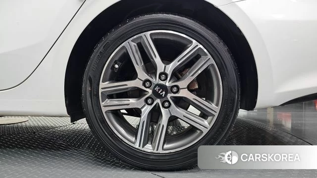 Kia Come New K3 id 4733041 из Кореи 13
