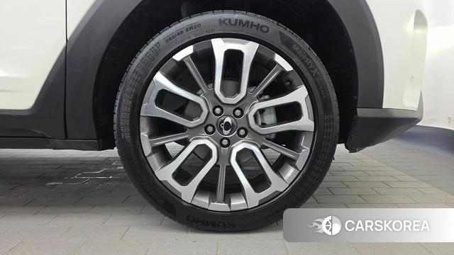 Ssangyong The New Torres id 4778265 из Кореи 13
