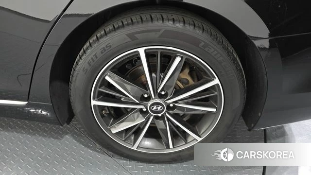 Hyundai Grandeur IG id 4197087 из Кореи 13