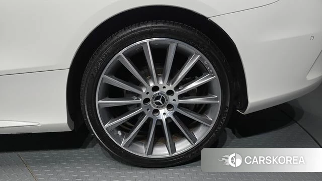 Mercedes-Benz C-Class W205 id 4574510 из Кореи 13