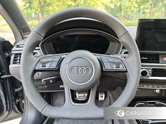 Audi A4L id 4298020 из Китая 13