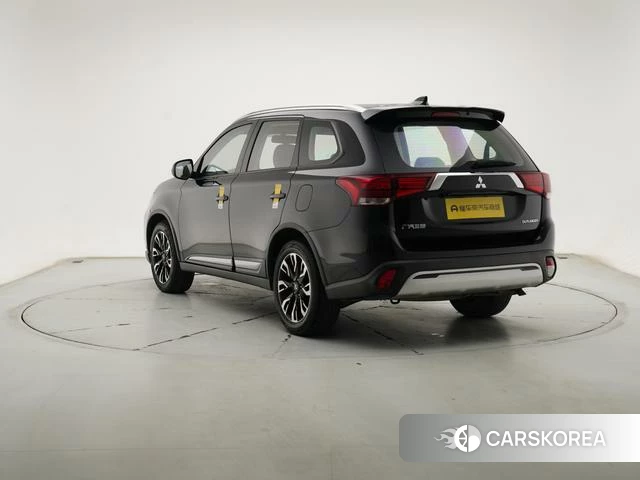 Mitsubishi  Outlander id 4253610 из Китая 13