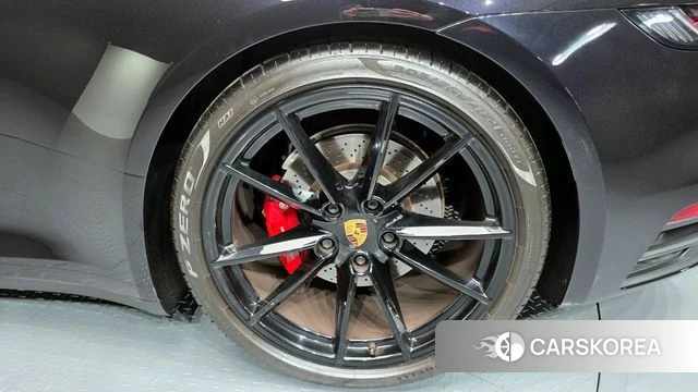 Porsche 911(992) id 4268509 из Кореи 13