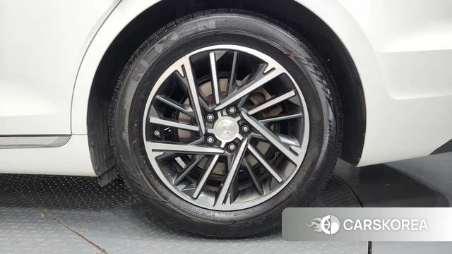 Hyundai The New Grandeur IG id 4464824 из Кореи 13