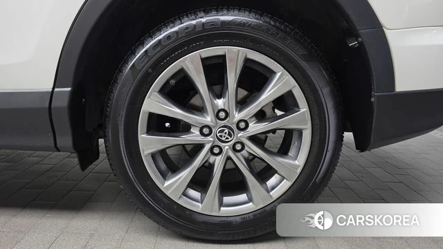 Toyota RAV4 id 4770514 из Кореи 13