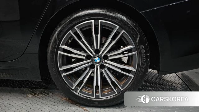 BMW 3 Series (G20) id 4562311 из Кореи 13