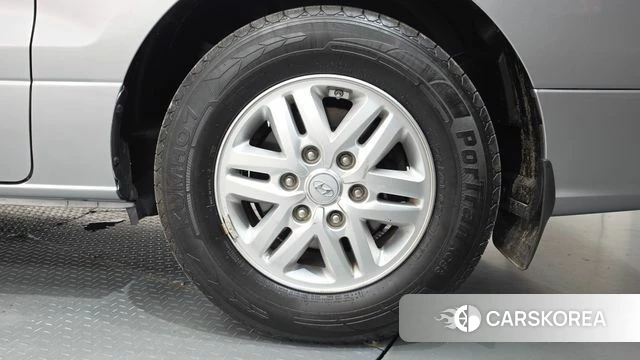 Hyundai The New Grand Starex id 4849850 из Кореи 13