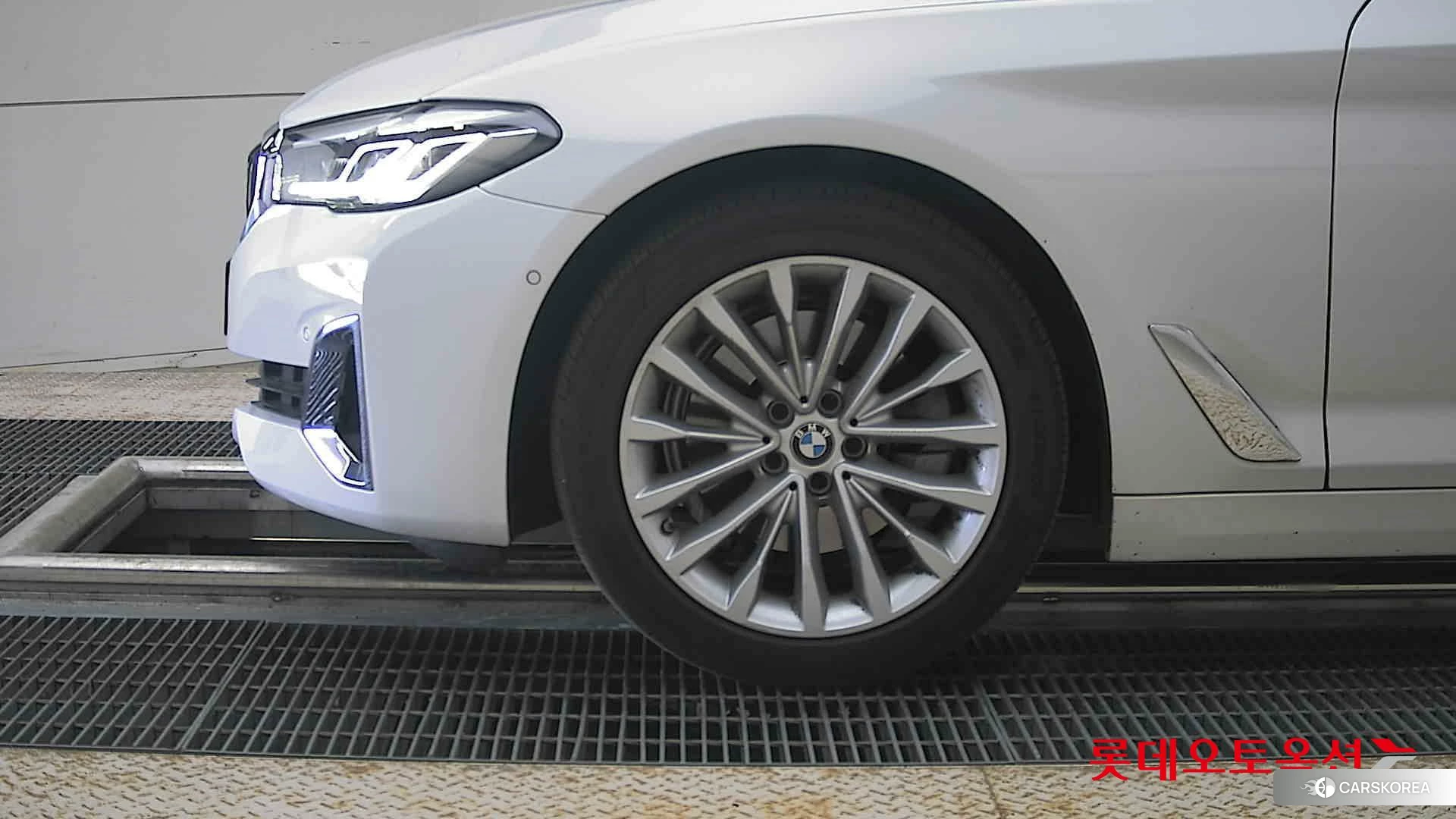BMW  523d id 4296950 из Кореи 13
