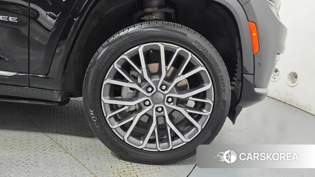 Jeep Grand Cherokee (WL) id 4872170 из Кореи 13