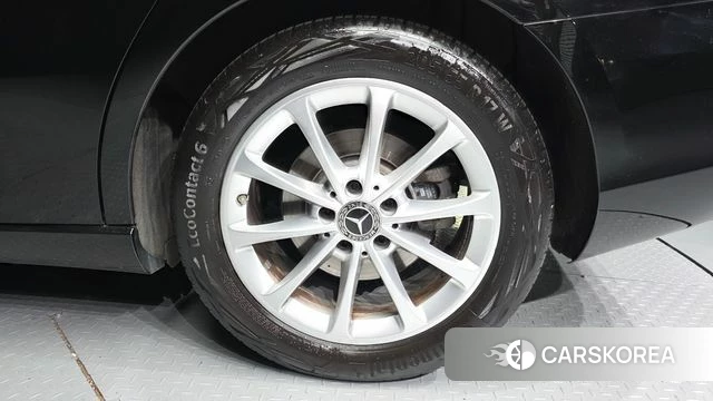 Mercedes-Benz A-Class W177 id 4849565 из Кореи 13