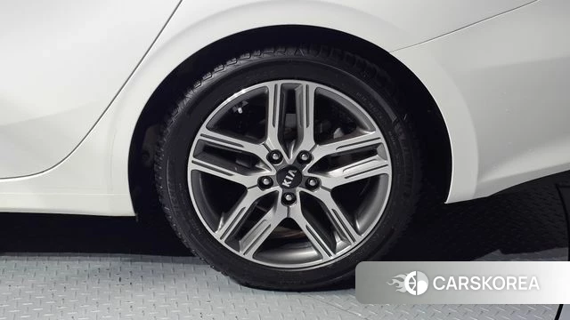 Kia Come New K3 id 4502554 из Кореи 13