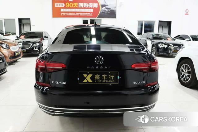 Volkswagen Passat id 4272742 из Китая 13