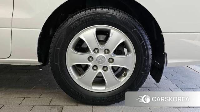 Hyundai The New Grand Starex id 4286073 из Кореи 13