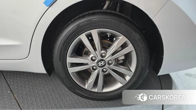 Hyundai Avante AD id 4491143 из Кореи 13