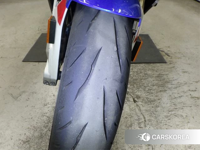 Проданный BMW S1000RR M PACKAGE id 4200440 из Японии, фото 13