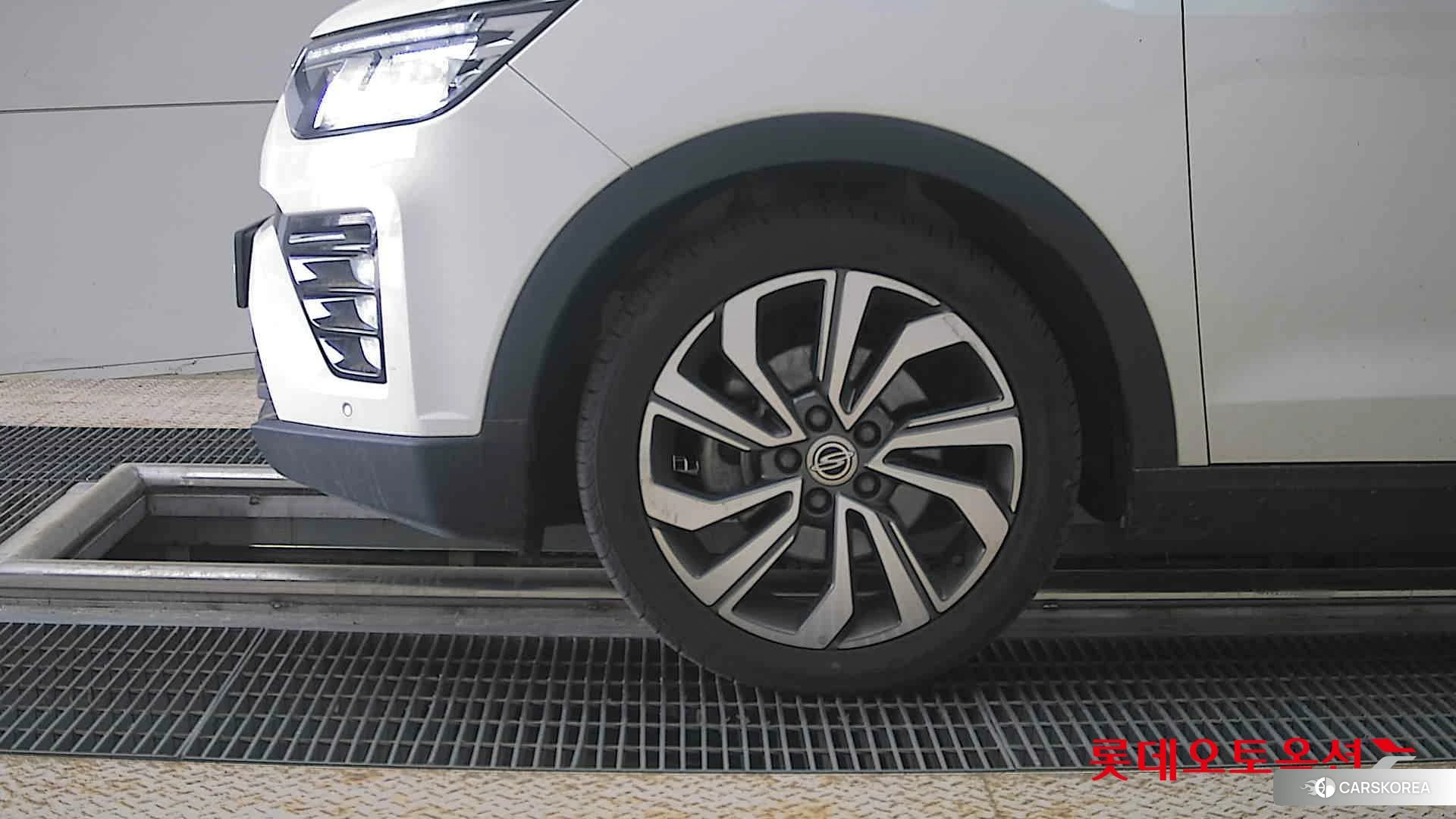 SsangYong Tivoli id 4289664 из Кореи 13