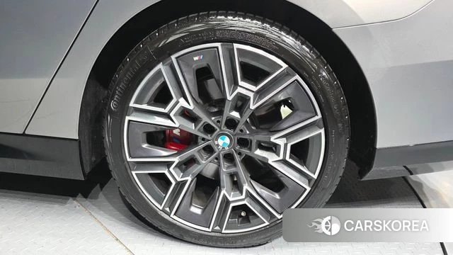 BMW 5 Series (G60) id 4570989 из Кореи 13