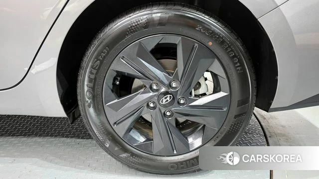 Hyundai Avante (CN7) id 4388839 из Кореи 13