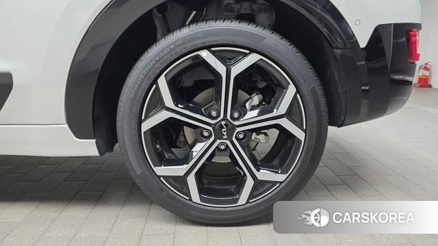 Kia Di Ol Nu Niro id 4413930 из Кореи 13
