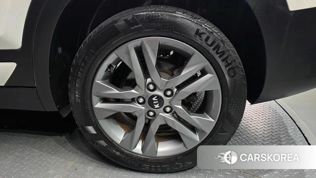Kia Seltos id 4625801 из Кореи 13