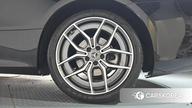 Mercedes-Benz E-Class W213 id 4635824 из Кореи 13