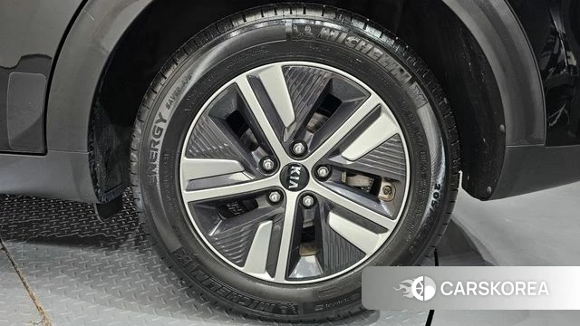 Kia The New Niro id 4529878 из Кореи 13