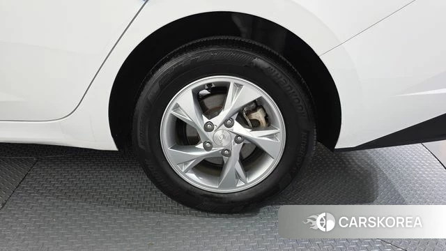 Hyundai Avante (CN7) id 4294312 из Кореи 13