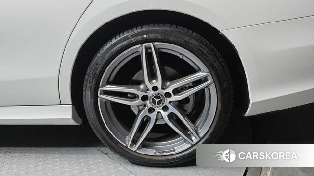 Mercedes-Benz E-Class W213 id 4371608 из Кореи 13