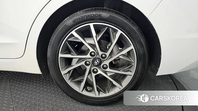 Hyundai The New Avante AD id 4251043 из Кореи 13