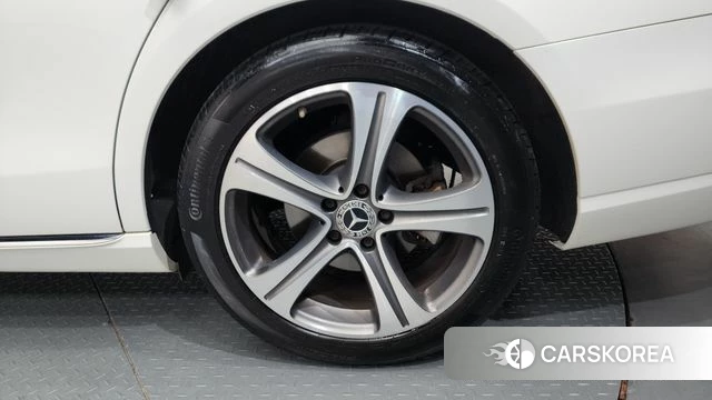 Mercedes-Benz E-Class W213 id 4471539 из Кореи 13