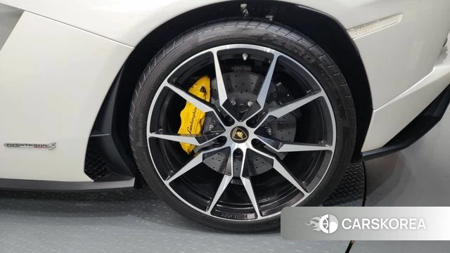 Lamborghini Aventador id 4285778 из Кореи 13
