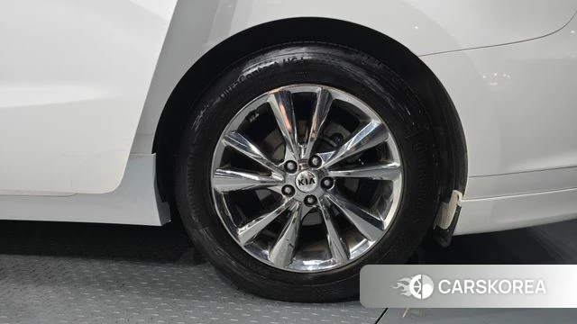 Kia The New Carnival id 4596095 из Кореи 13