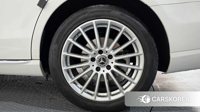 Mercedes-Benz E-Class W213 id 4750396 из Кореи 13