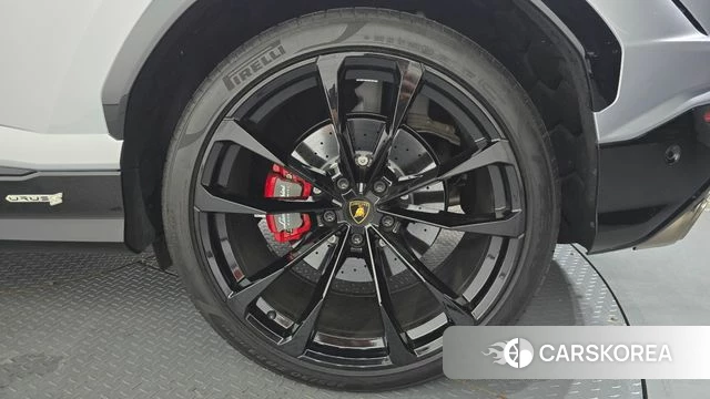Lamborghini Urus id 4670137 из Кореи 13