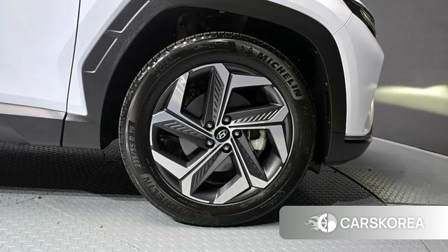 Hyundai Tucson (NX4) id 4382848 из Кореи 13