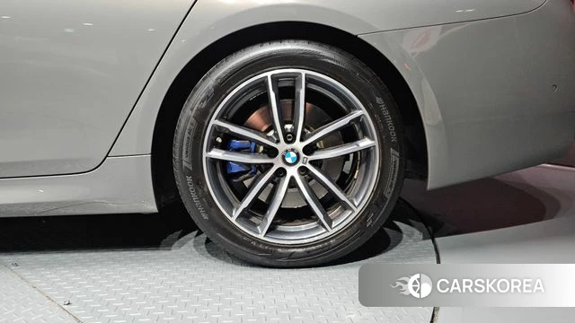 BMW 5 Series (G30) id 4657662 из Кореи 13