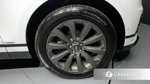 Land Rover Range Rover Velar id 4188254 из Кореи 13