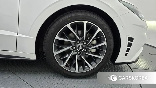 Hyundai Sonata (DN8) id 4435082 из Кореи 13