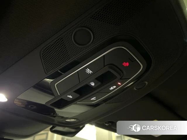 Audi A6L id 4333278 из Китая 13