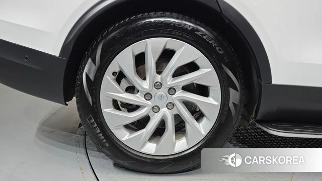 Land Rover Discovery 5 id 4516192 из Кореи 13