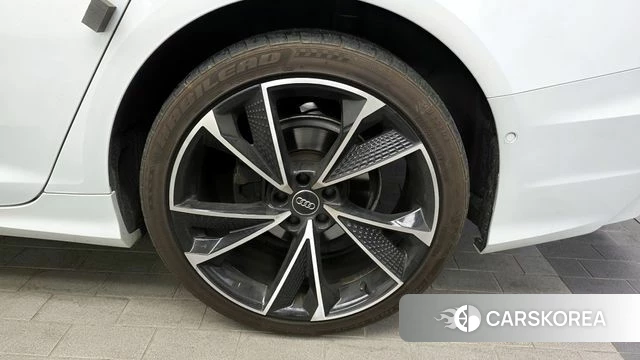 Audi A6 (C8) id 4284506 из Кореи 13