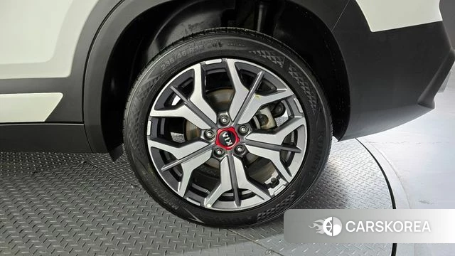 Kia Seltos id 4344728 из Кореи 13