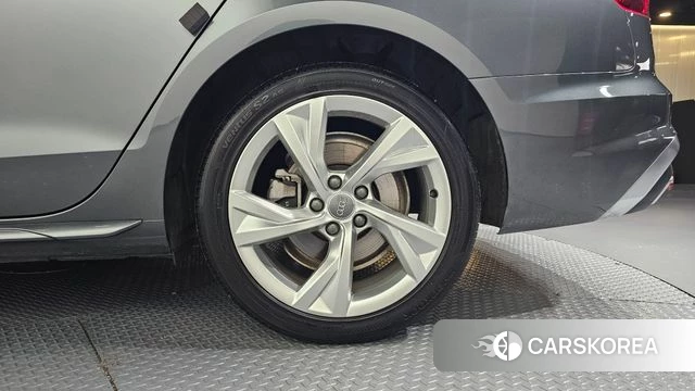 Audi A4 (B9) id 4458746 из Кореи 13