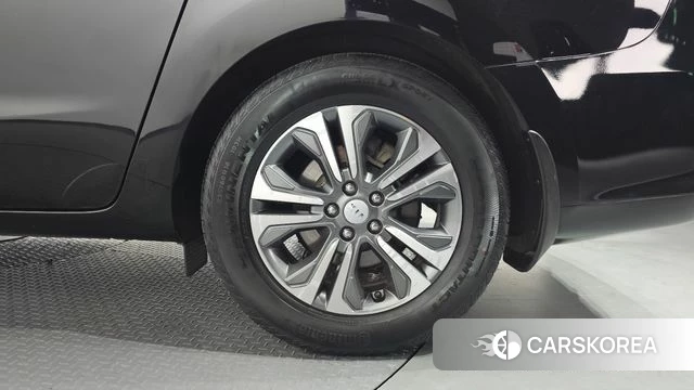 Kia The New Carnival id 4496322 из Кореи 13