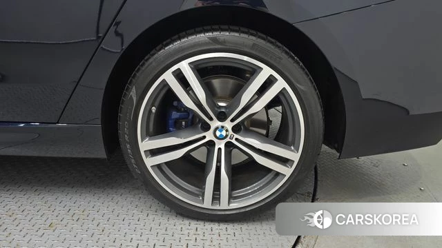 BMW 6 Series GT (G32) id 4753103 из Кореи 13